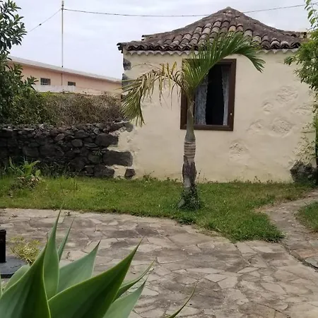 La Casita De La Vega Apartment