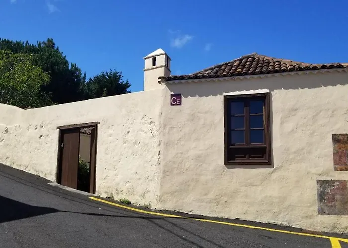 La Casita De La Vega 公寓 *